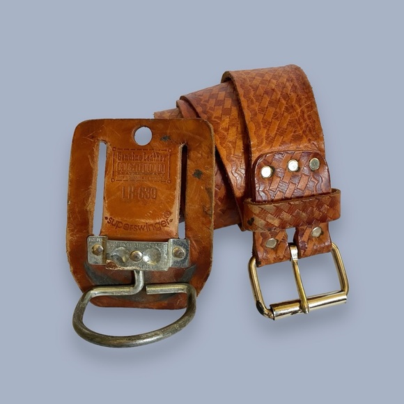 Vintage Hand Tooled Leather Belt w/ Action Leathercraft Superswinger Hammer Loop - Picture 1 of 12
